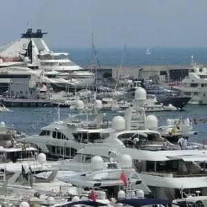 Моторные Яхты (  Бизнес - Туризм )   в ИСПАНИИ....