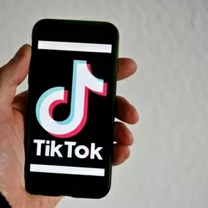  FlipTok – простой и мгновенный сервис для получения видеороликов 
