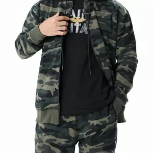 Мужская одежда в стиле милитари