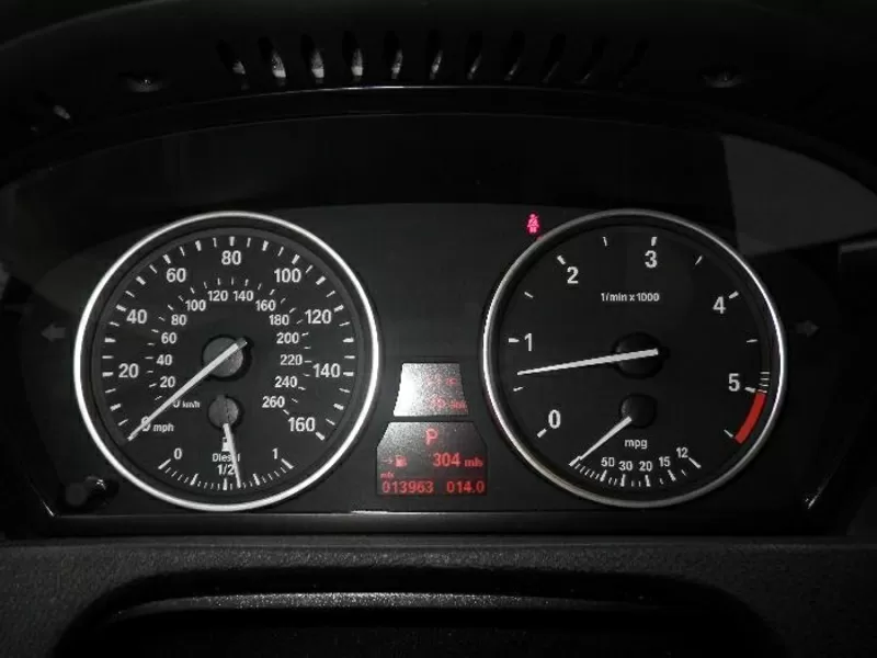 Продаю 2010 BMW X5 XDrive35D 4D Sport Utility 4