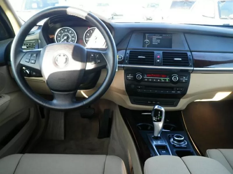 Продаю 2010 BMW X5 XDrive30i 4D Sport Utility 5