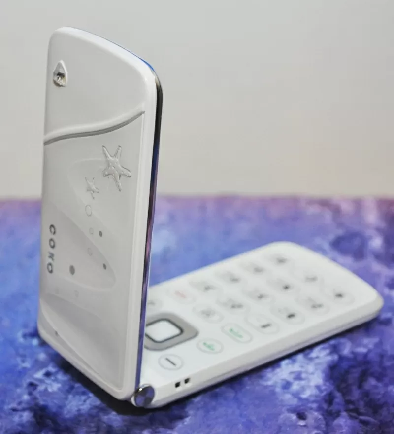 мобильный телефон V6 COKO 2SIM TFT 2.8” Bluetooth 4