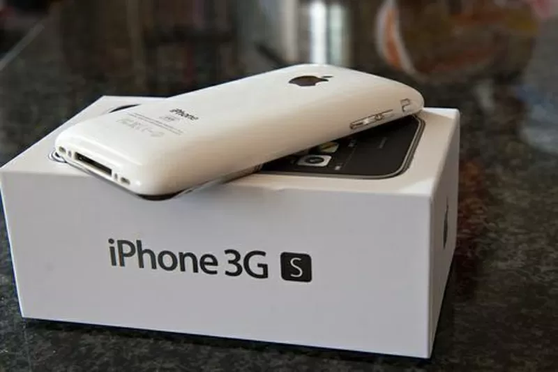 Оригинальный Apple iPhone 3GS 16Gb черные и белые 3