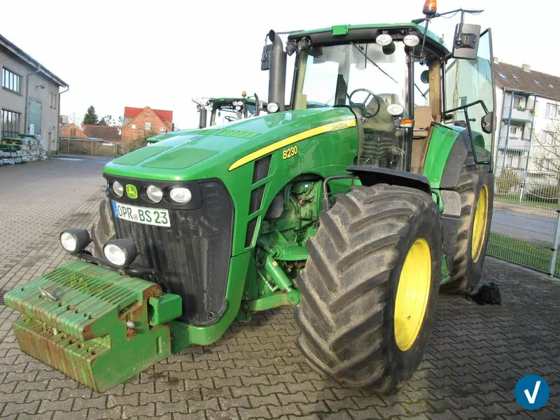 Трактор John Deere (Джон Дир) 8230 2006 года