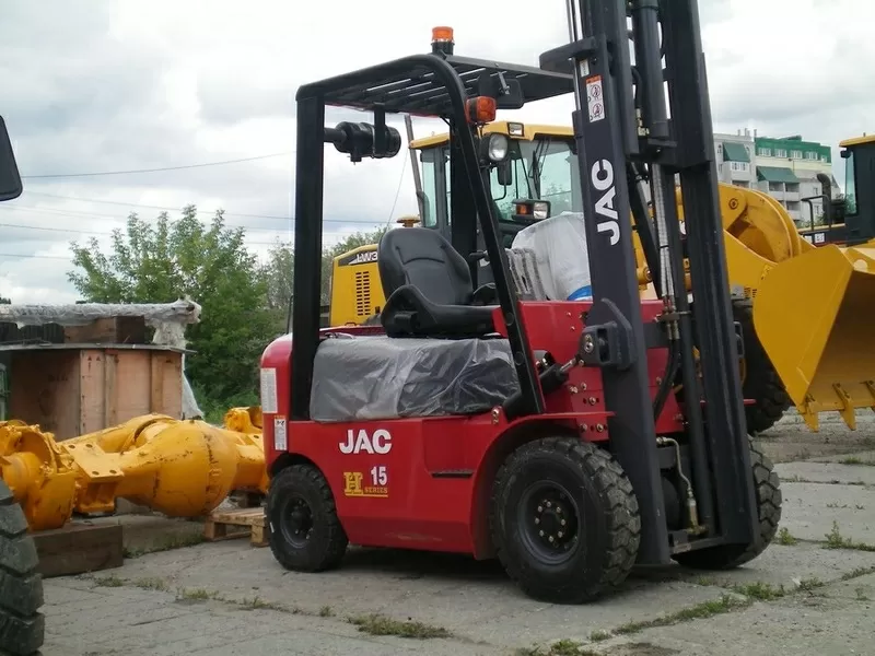 Автопогрузчик JAC CPCD 15