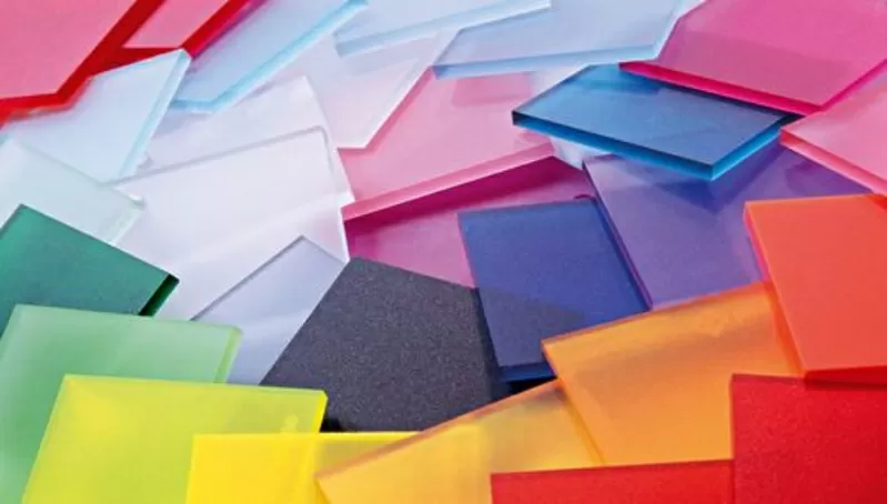 Пластик листовой различных форматов и цветов