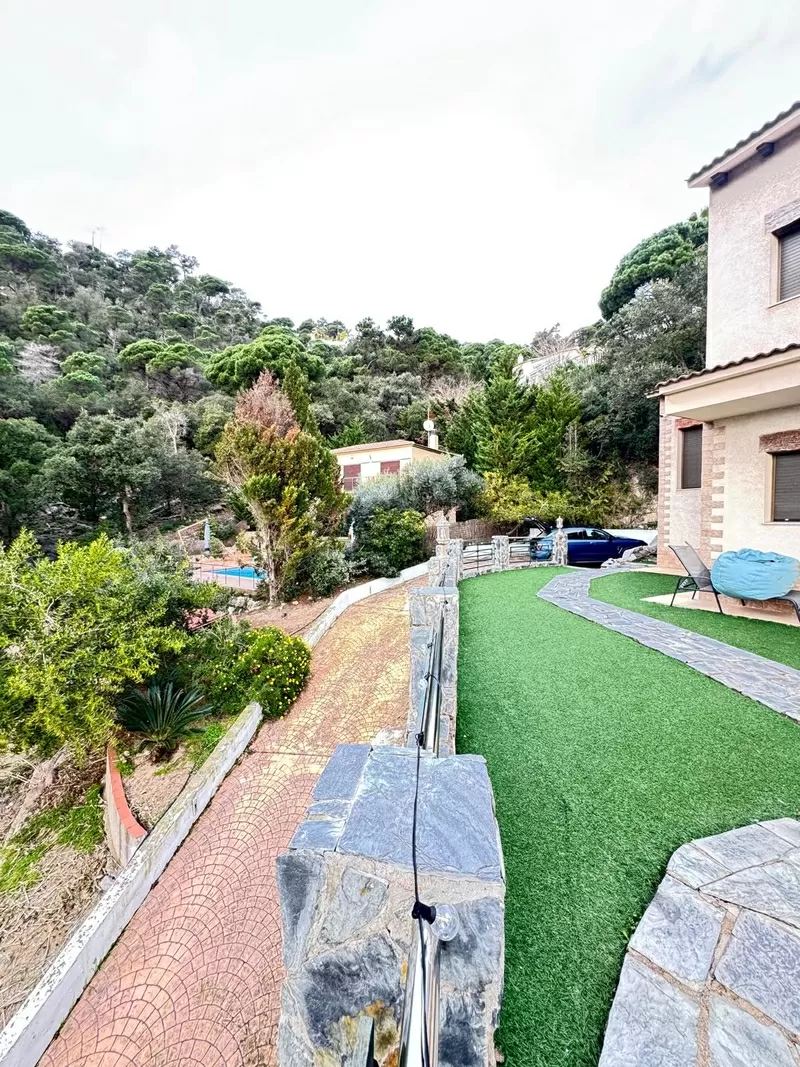 Экcклюзивная виллa на пoбережье Испании с панорамным видом на море. 3