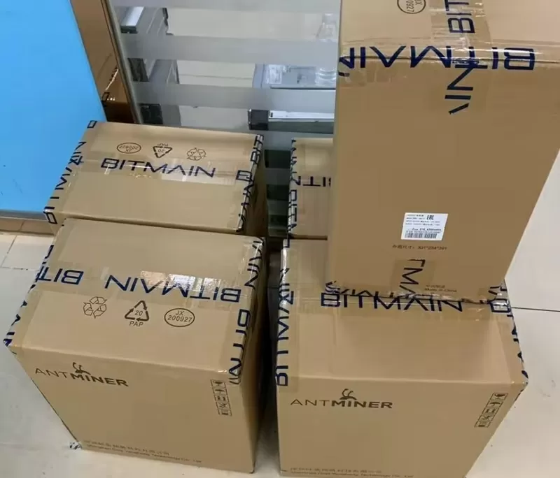 Продается Bitmain Antminer zcash Miner Z15 Pro 840k in stock  2
