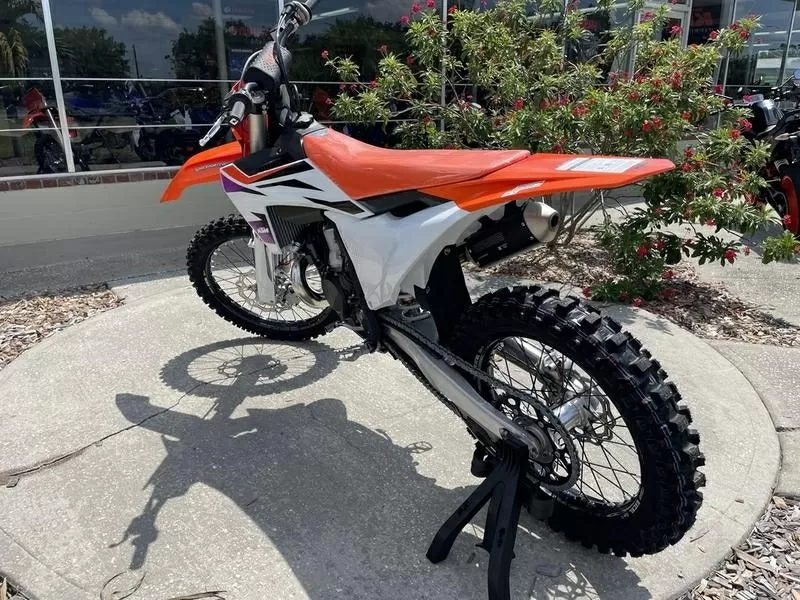 2025 KTM  XC factory Edition Racing Bike Dirt Bike 2