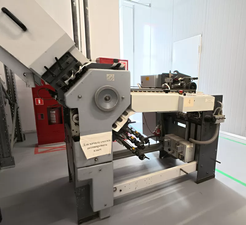 ФАЛЬЦЕВАЛЬНАЯ МАШИНА HEIDELBERG STAHLFOLDER TI 52 2